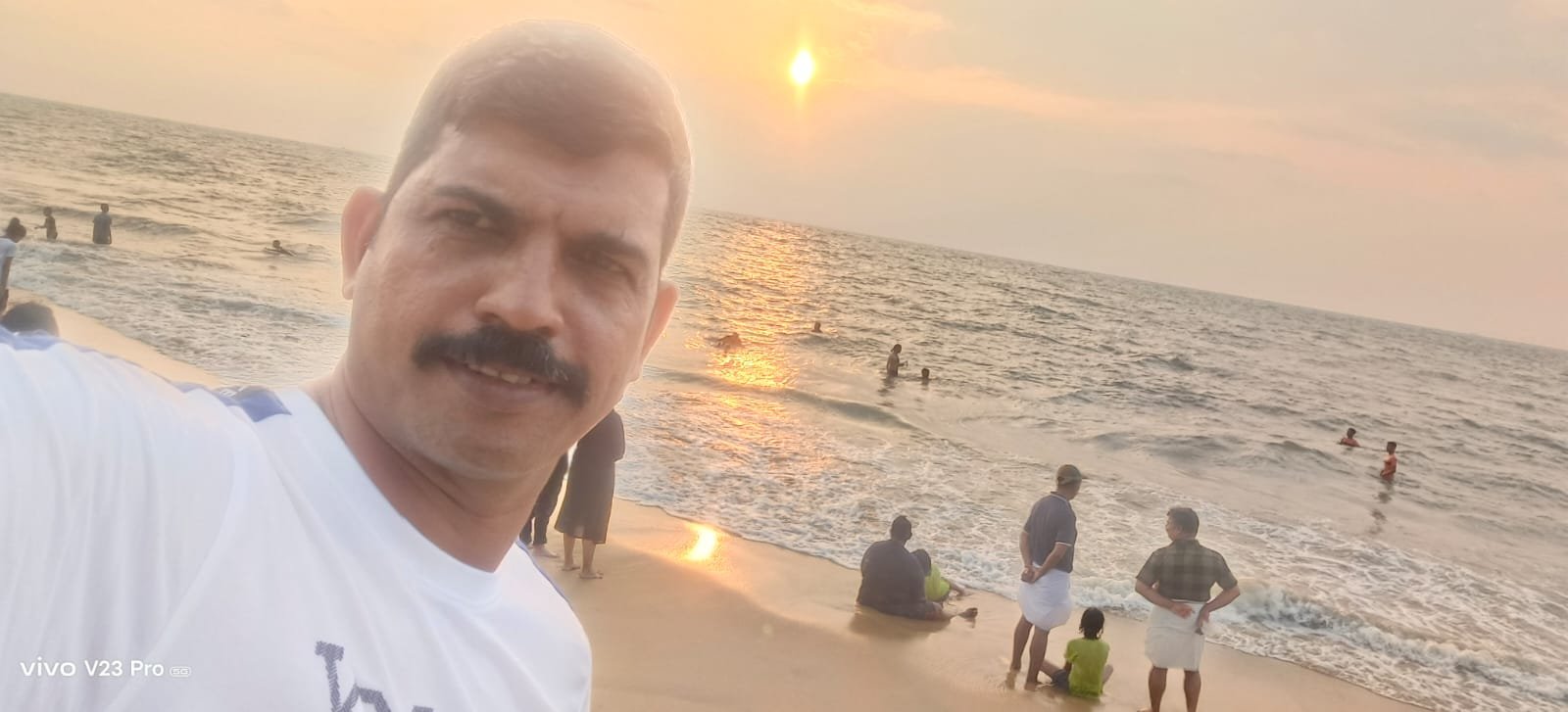 <div><b>MOHAMMED FASAL</b></div><div><br></div>